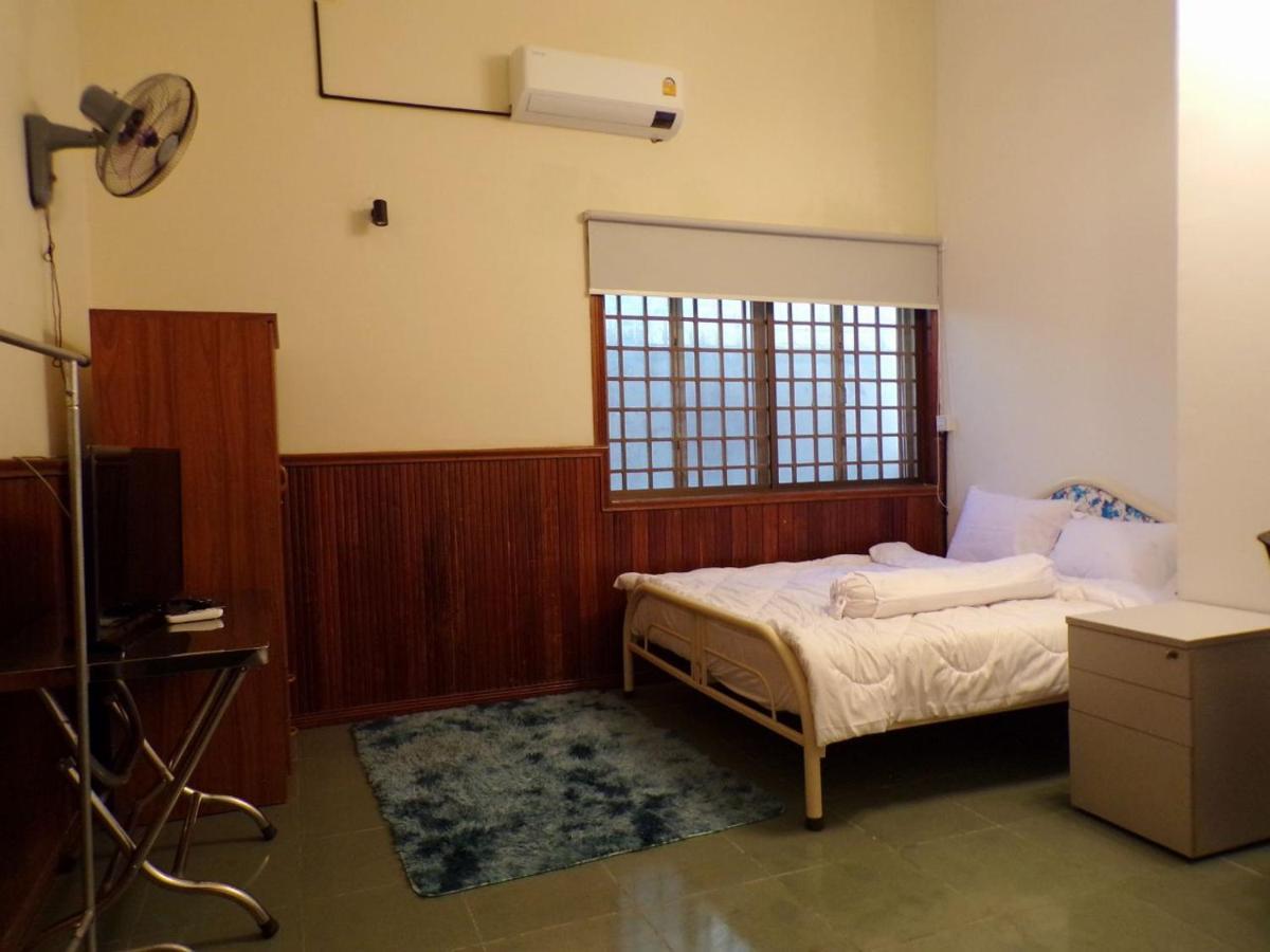 Dimocrata Daire Phnom Penh Dış mekan fotoğraf